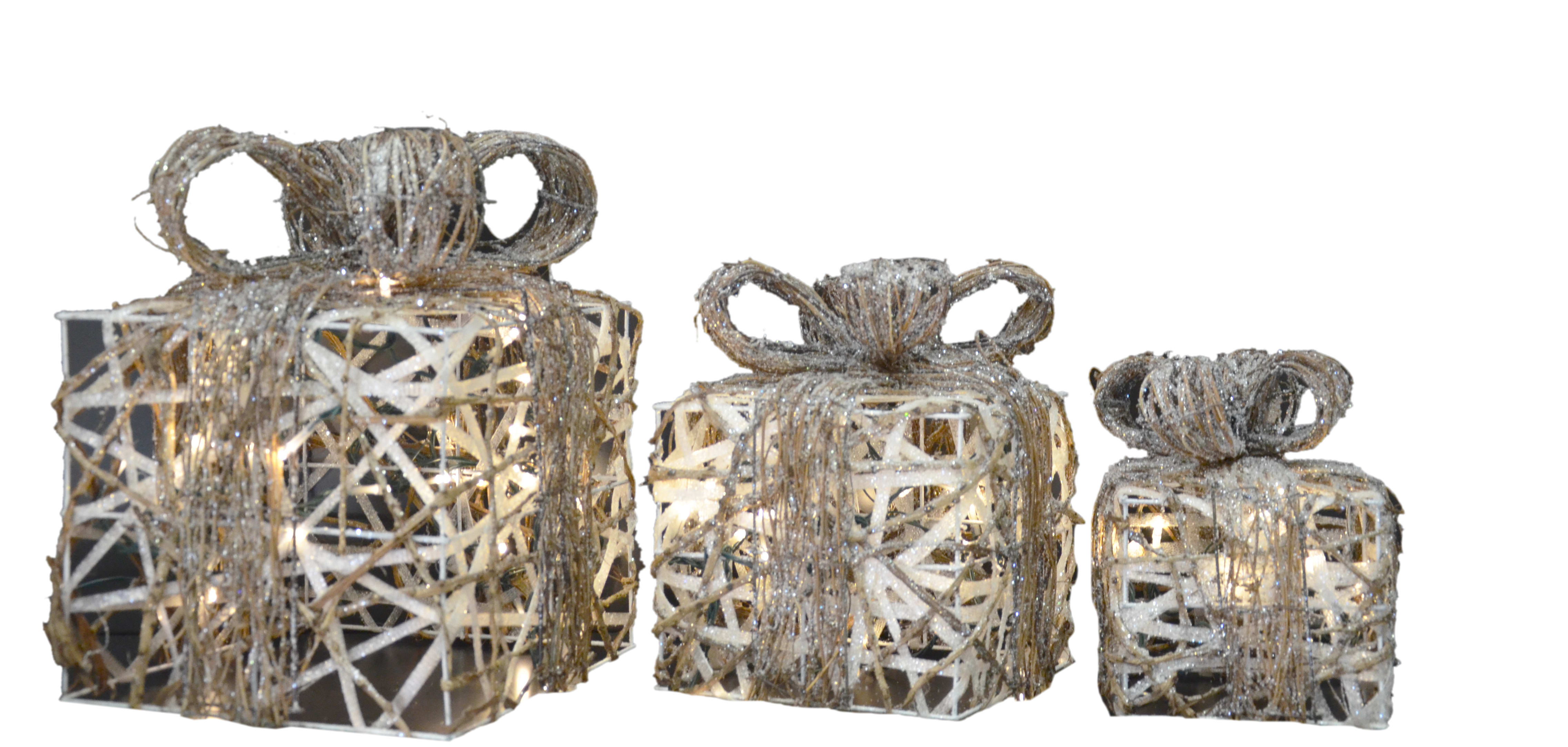 GIOCOPLAST NATALE - SET 3 PACCHI REGALO DECORATI CON LUCE LED C/TRASF.