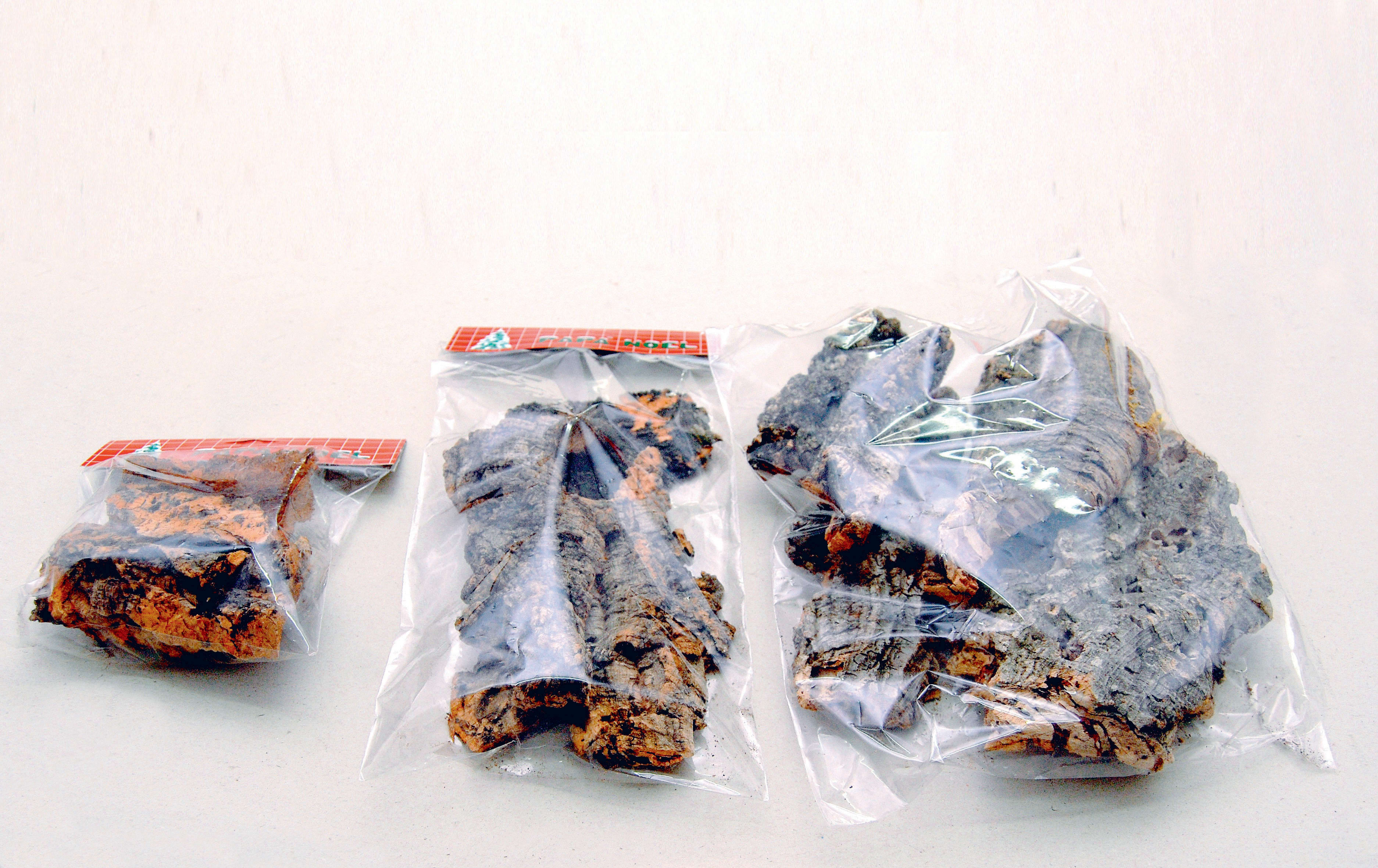 GIOCOPLAST NATALE - SUGHERO NATURALE IN BUSTA PEZZI PICCOLI 70 GR