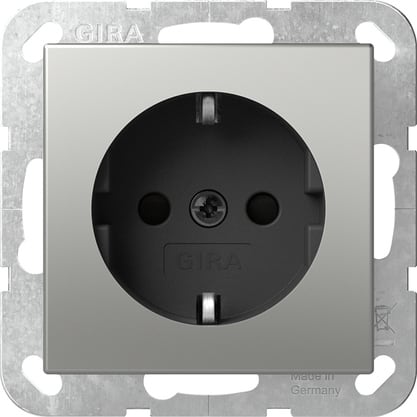 GIRA - PRESA SCHUKO MRV