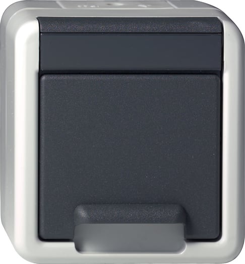 GIRA - PRESA SCHUKO CC