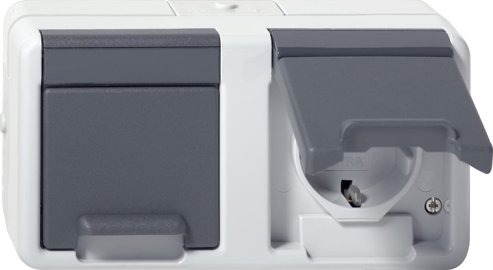 GIRA - PRESA DOP.SCHUKO ORIZ. CC