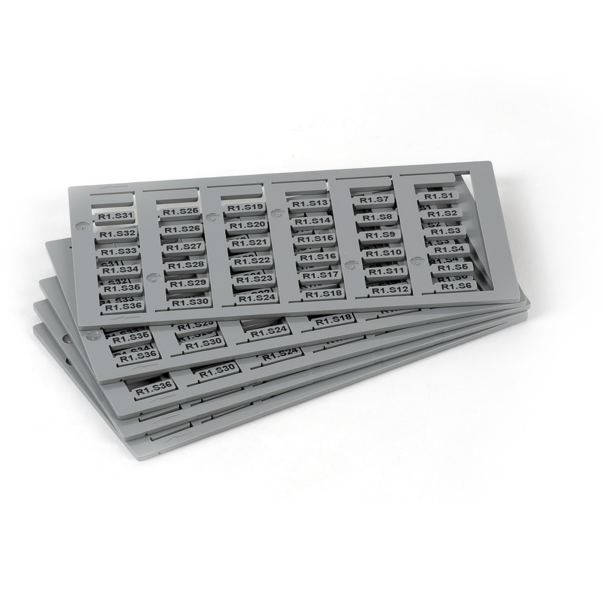 GRAFOPLAST - Tessera rigida per cavi Grigio 10x4 mm - 1152 pezzi. La tessera si applica con facilitè nei tubetti per identificare i singoli cavi. Stampabile con sistema a trasferimento termico EVOMAX