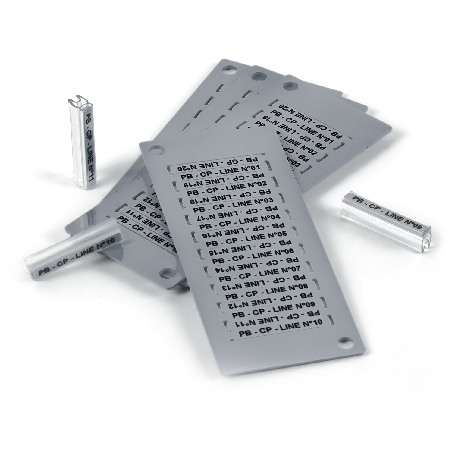 GRAFOPLAST - Tessera rigida per cavi Grigio 30x4 mm - confezione master carton da 2000 pezzi. La tessera si applica con facilitè nei tubetti per identificare i singoli cavi. Stampabile consistema a trasferimento termico EVOMAX