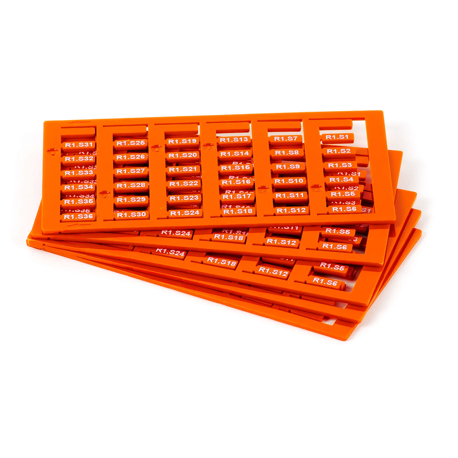 GRAFOPLAST - Tessera rigida per cavi Arancio 10x4 mm - confezione master carton da 3600 pezzi. La tessera si applica con facilitè nei tubetti per identificare i singoli cavi. Stampabile consistema a trasferimento termico EVOMAX