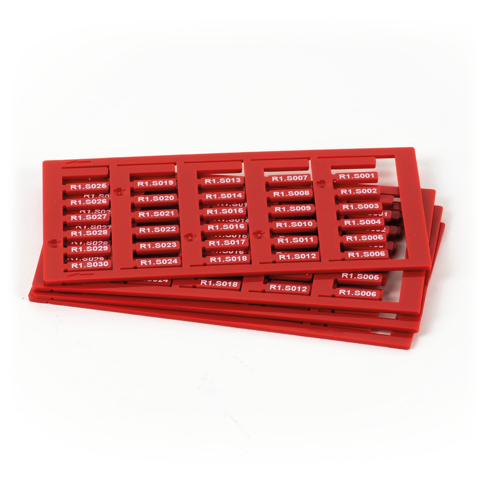 GRAFOPLAST - Tessera rigida per cavi Rosso 12x4 mm - 960 pezzi. La tessera si applica con facilitè nei tubetti per identificare i singoli cavi. Stampabile con sistema a trasferimento termicoEVOMAX