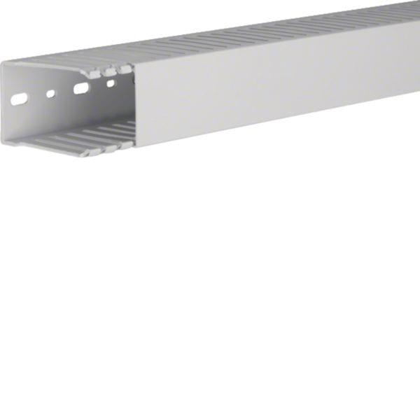 HAGER BOCCHIOTTI - TD-HF 50X75 LG Canaletta per cablaggio HF modulo 12,5 feritoia 5 GRIGIO CHIARO