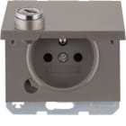 HAGER BOCCHIOTTI - Presa con spinotto terra e coperchio con chiave K.1 acciaio inox laccato
