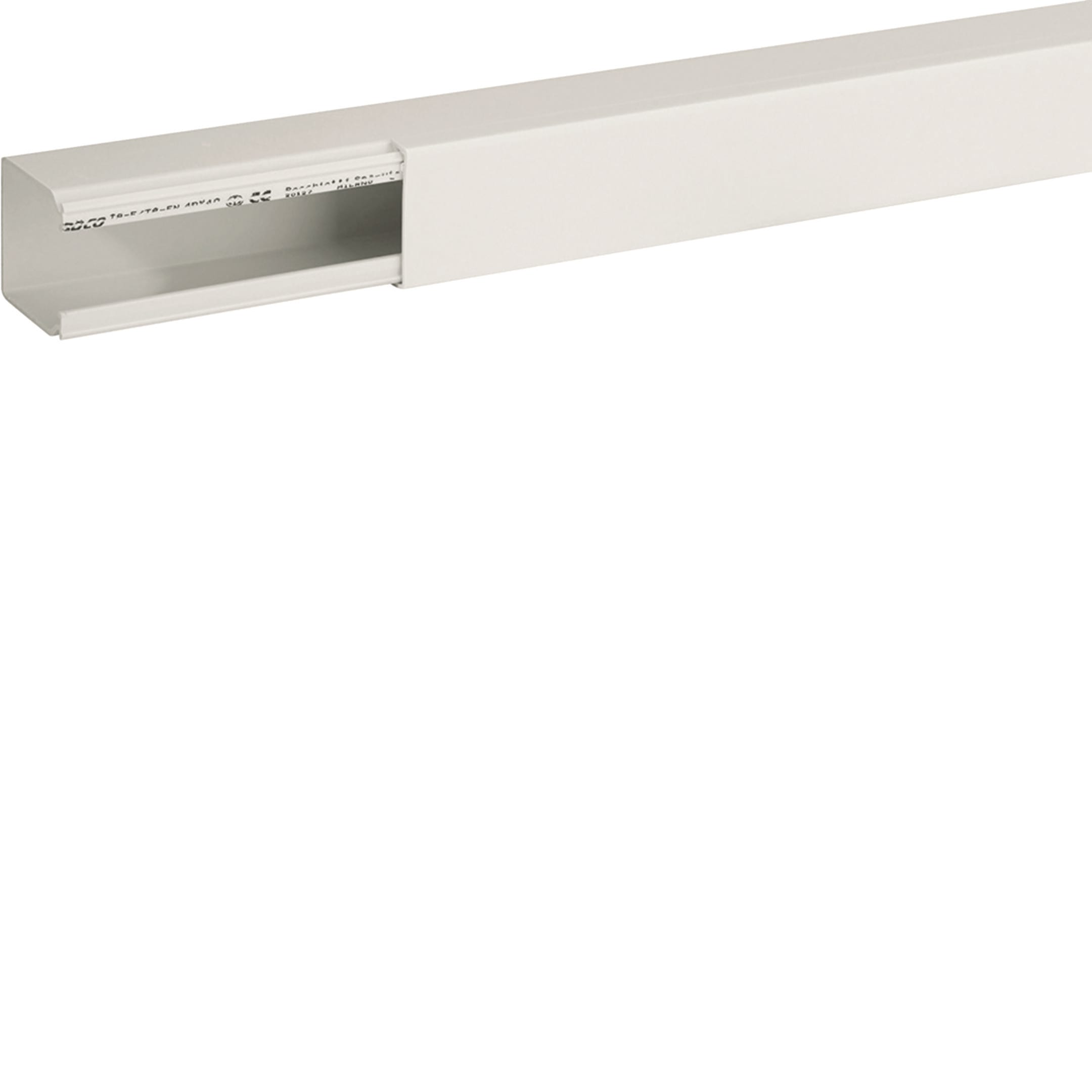 HAGER BOCCHIOTTI - Canale porta cavi con base piana bianco completo di coperchio TA-EN 40x40 W