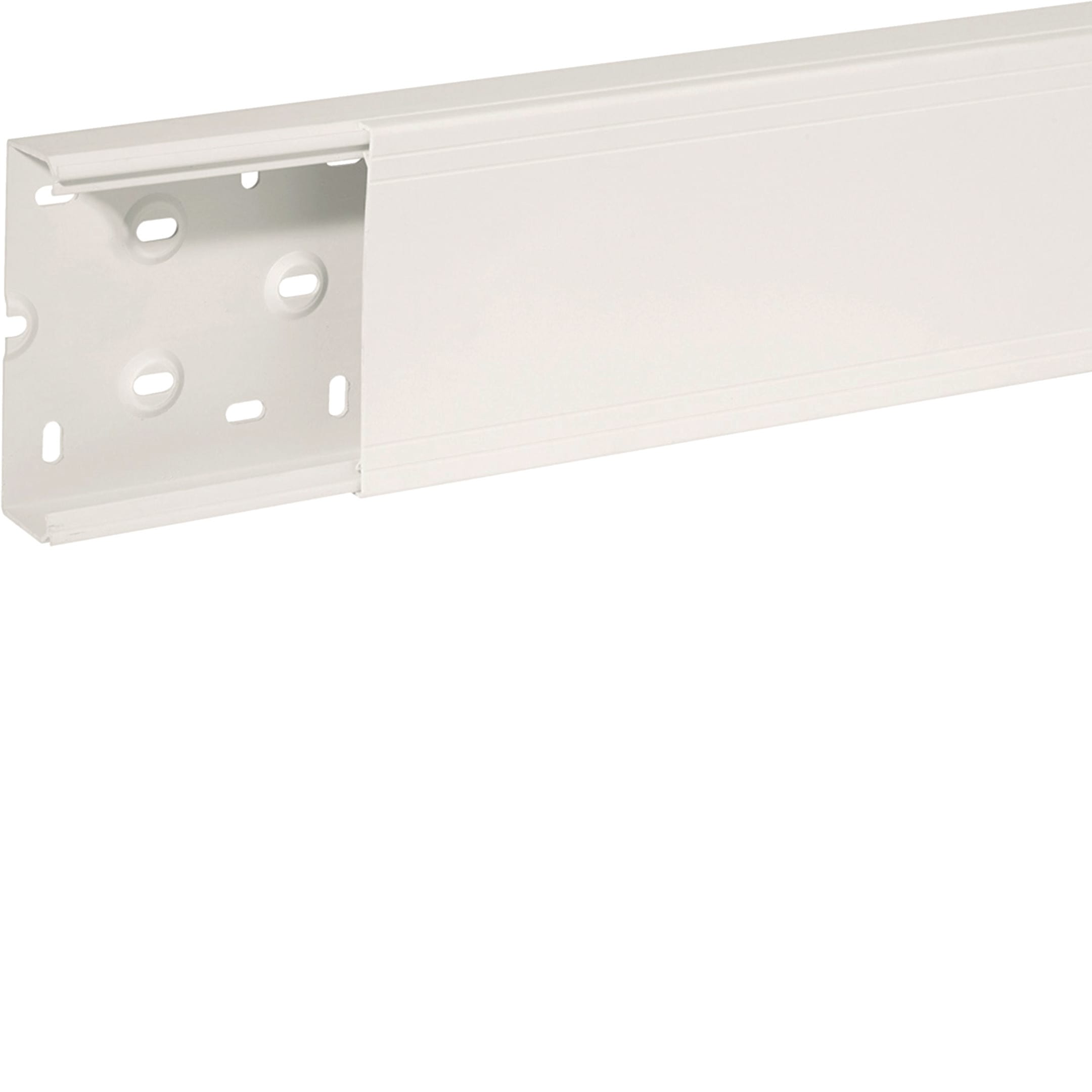 HAGER BOCCHIOTTI - Canale porta apparecchi e porta cavi bianco completo di coperchio TA-N 100x40 W