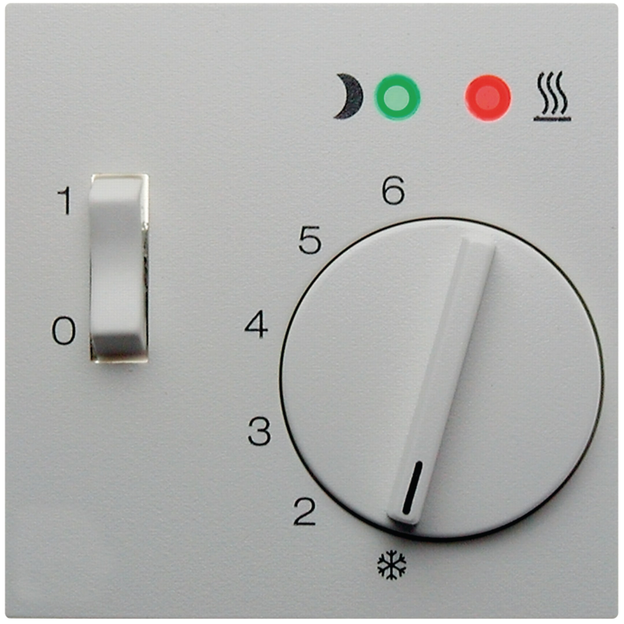 HAGER BOCCHIOTTI - Pezzo c.le x Termostato x risc. a pavimento Serie S.1/B.3/B.7 bianco pol. luc.