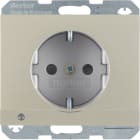 HAGER BOCCHIOTTI - Presa SCHUKO con luce di orientamento LED Berker K.5 acciaio inox opaco, vernic.