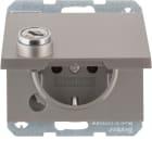 HAGER BOCCHIOTTI - Presa SCHUKO con mors. sollev. a vite, anta battente, serr., K.5, inox, laccata