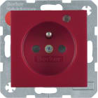 HAGER BOCCHIOTTI - Presa con spinotto di messa a terra e LED di controllo S.1/B.3/B.7 rosso opaco