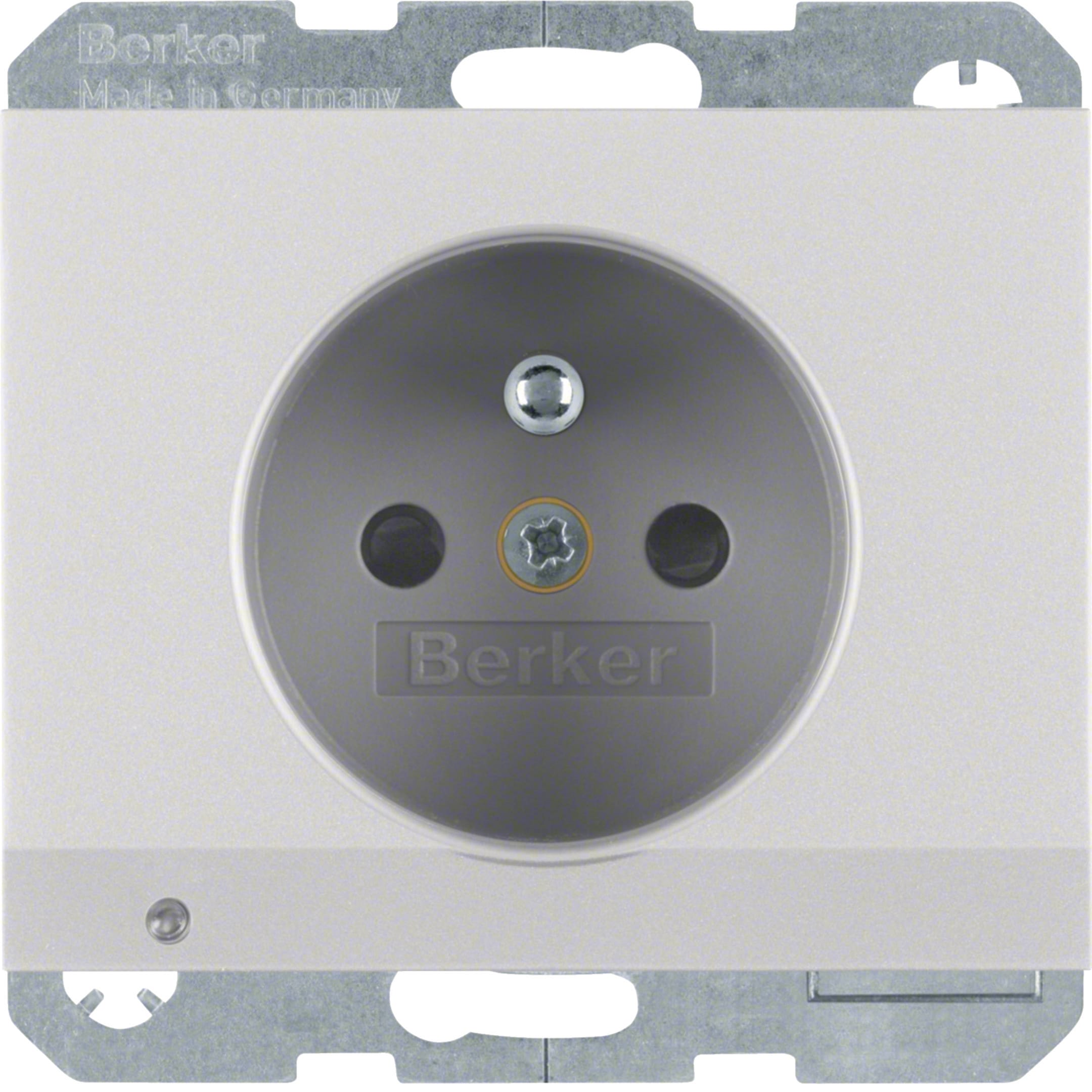 HAGER BOCCHIOTTI - Presa con spinotto x terra + LED orientamento Serie K.5 alu opaco, vern.
