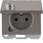 HAGER BOCCHIOTTI - Presa con spinotto terra e coperchio con chiave K.1 acciaio inox laccato