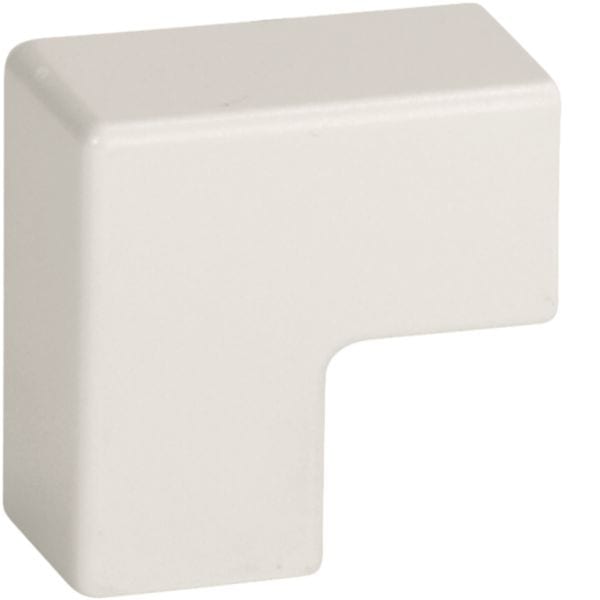 HAGER BOCCHIOTTI - Angolo piano per minicanali TMC / TMU bianco APM 15x17 W B03251