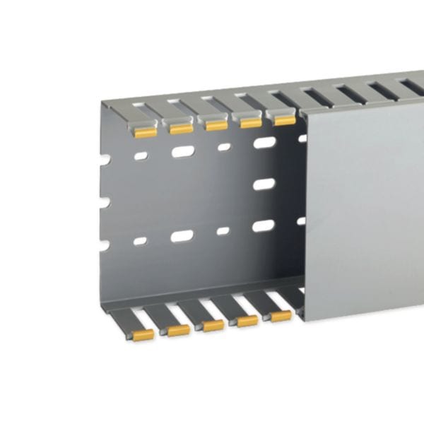 HAGER BOCCHIOTTI - T1-N 120x60 G Canaletta con coestruso morbido modulo 20 feritoia 8 GRIGIO B00842