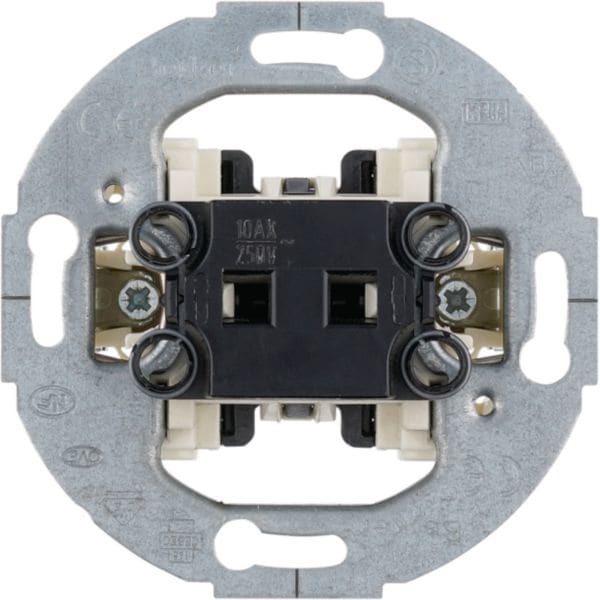 HAGER BOCCHIOTTI - Invertitore 10 AX - 250 V, anello di supporto rotondo 303701