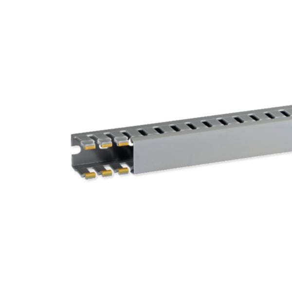 HAGER BOCCHIOTTI - Canaletta con coestruso morbido modulo 20 feritoia 8 grigio T1-N 25x30 G
