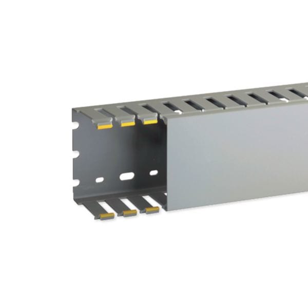 HAGER BOCCHIOTTI - Canaletta con coestruso morbido modulo 20 feritoia 8 grigio T1-N 80x60 G