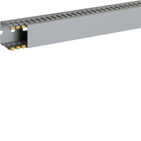 HAGER BOCCHIOTTI - Canaletta con coestruso morbido modulo 10 feritoia 4 grigio T1-EN 40x40 G