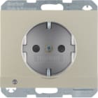 HAGER BOCCHIOTTI - Presa SCHUKO con luce di orientamento LED Berker K.5 acciaio inox opaco, vernic.