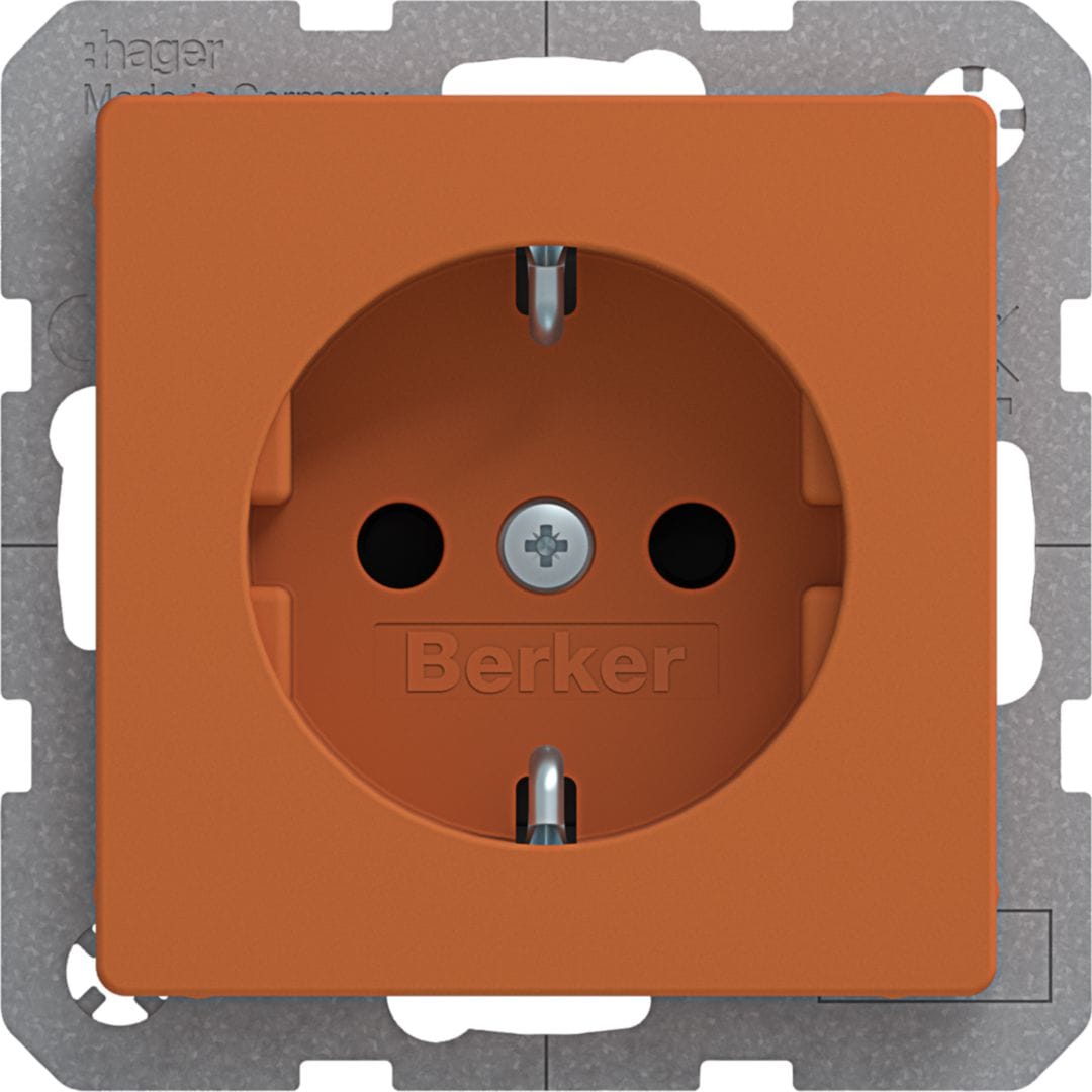 HAGER BOCCHIOTTI - Presa SCHUKO Berker Q.1/Q.3 arancione velluto