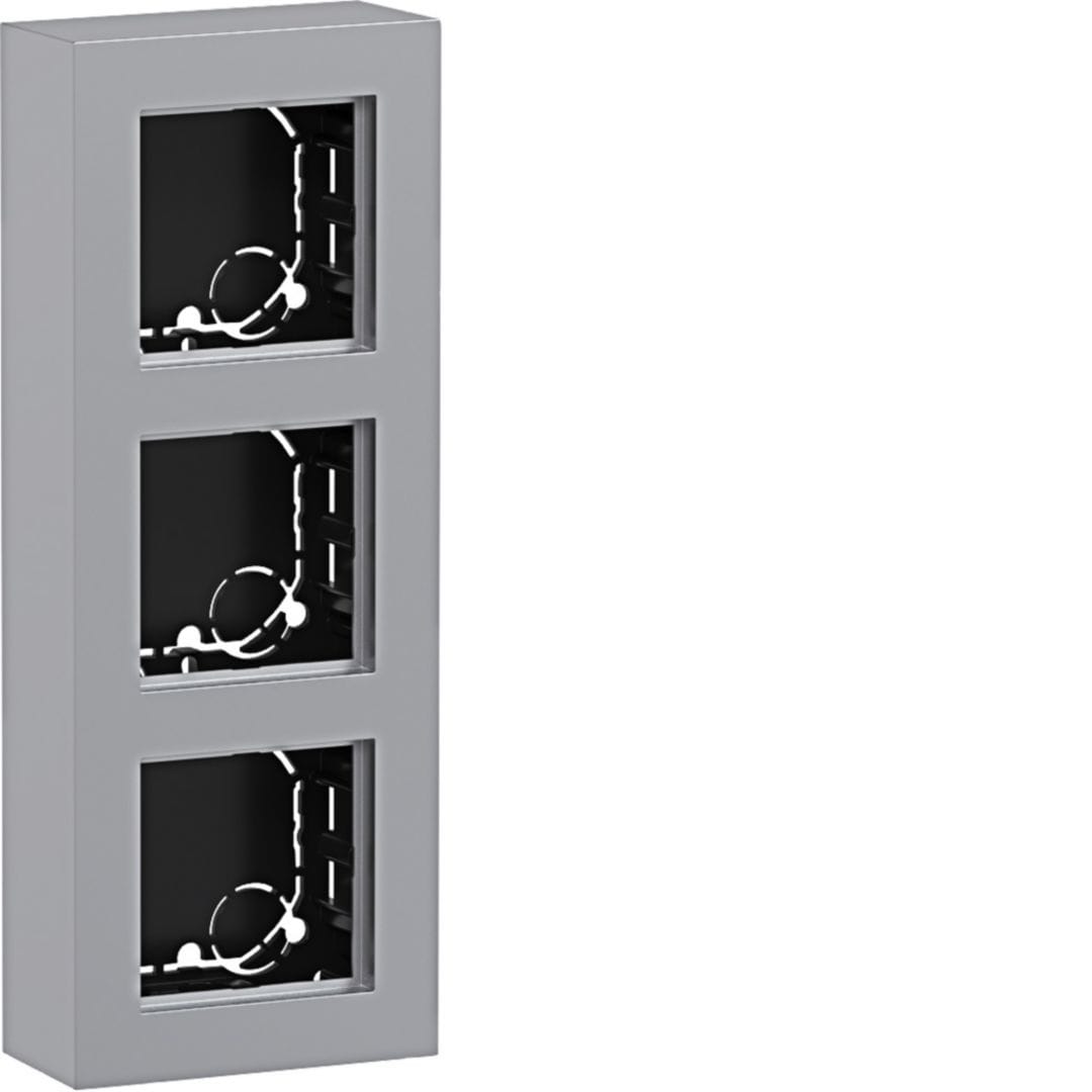 HAGER BOCCHIOTTI - SCATOLA 3-P PIATTO PARETE A.8 TIT MET