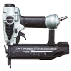 HIKOKI POWER TOOLS - Groppinatrice Pneumatica 18 Ga, Groppini Diametro 1~1,25Mm, Groppini L 16~50Mm, Carica Groppini 100, 1Kg, Valigetta - Valigetta - Dimensioni Confezione Singola: 370X95X350 Mm (Lxwxh) - Peso Confezione Singola: 1,005 Kg