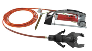 INTERCABLE TOOLS - Dispositivo oleodinamico tranciacavi isolato a pedale D120mm con apertura frontale