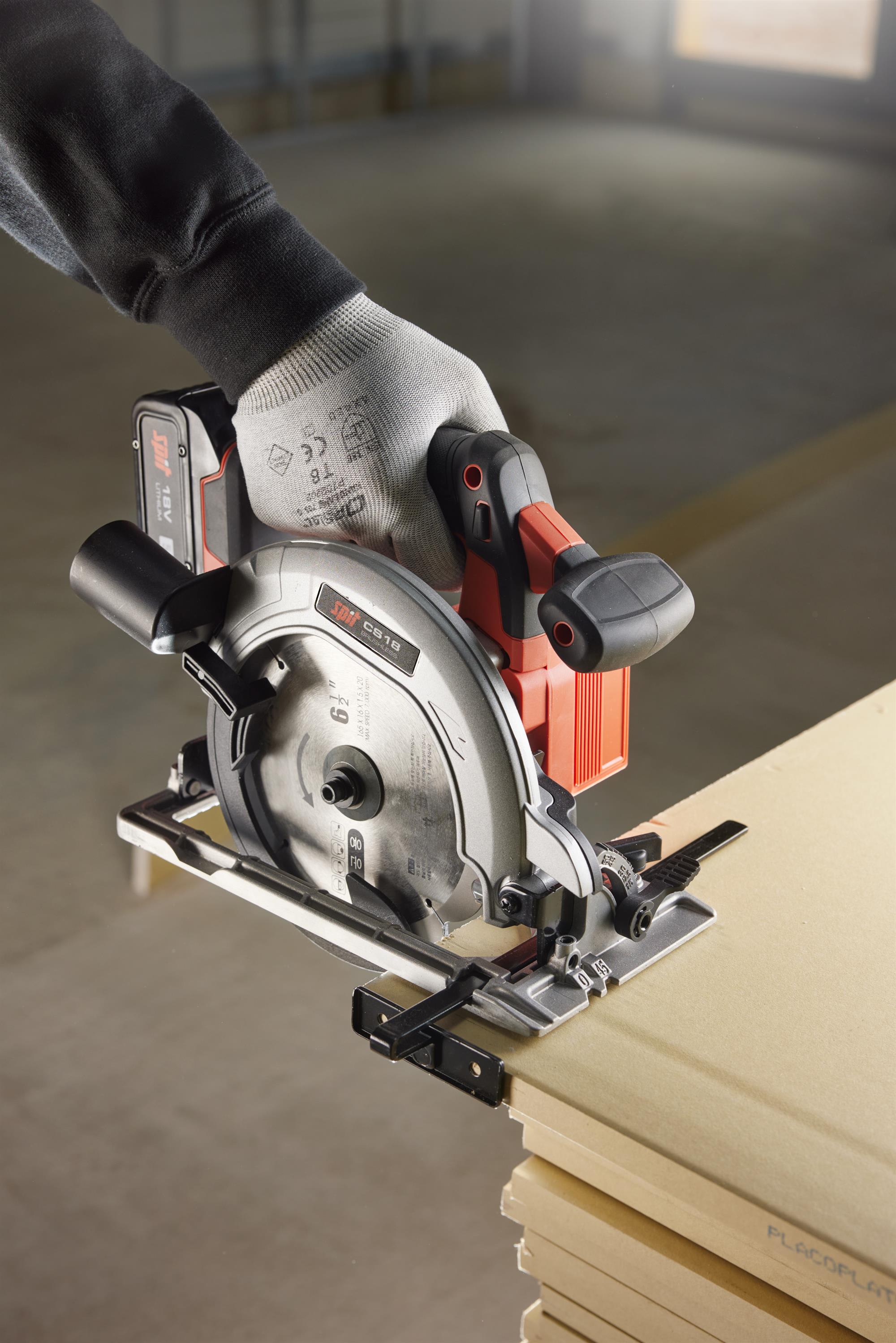 SPIT - SEGA CIRCOLARE CS18