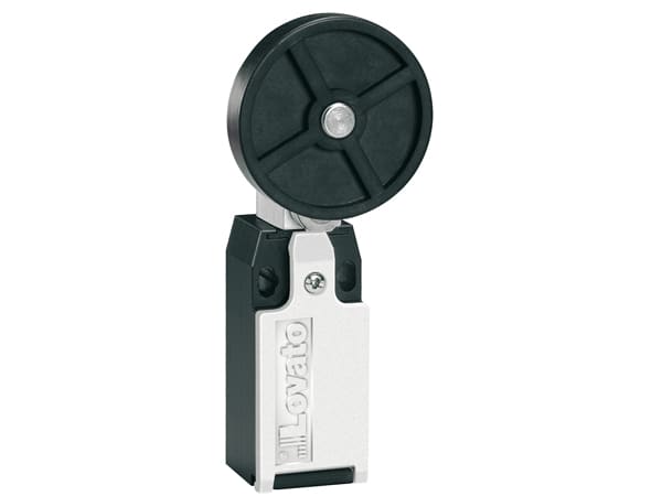 LOVATO ELECTRIC - FINEC.LEVA ROT.GOMMA 2NO+1NC LEN.