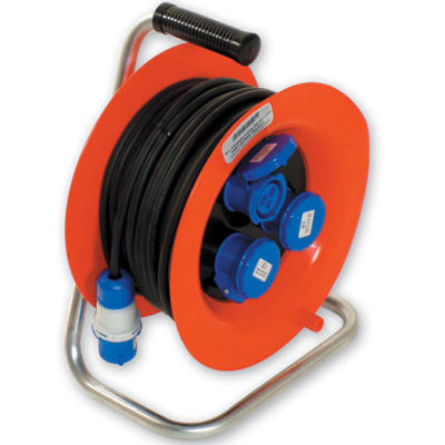 MASTER - AVV.IND.30M 3X2,5 SP.16A 1800-3500W IP44