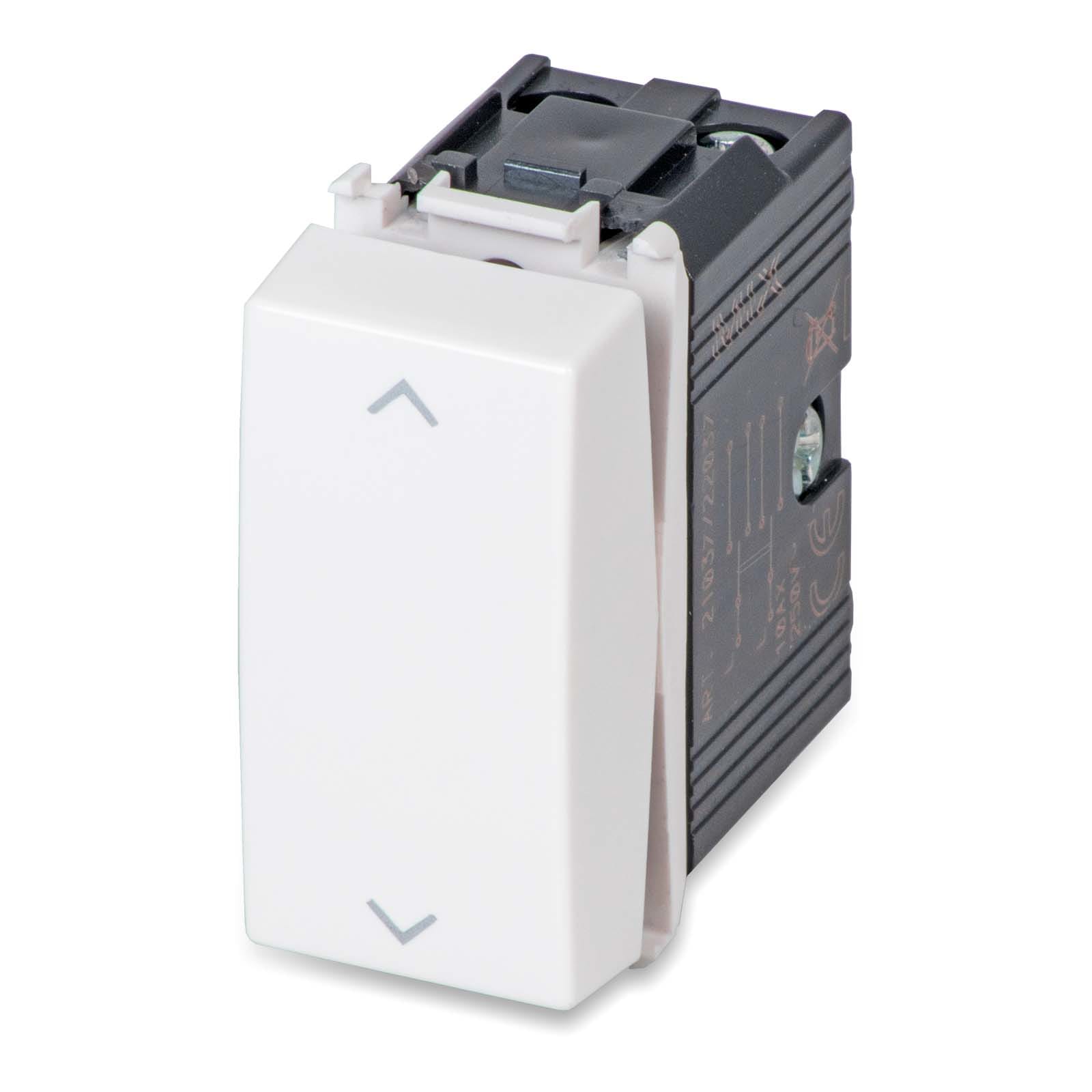 MASTER - MIX COMMUTATORE 2P 10AX (6 MORSETTI) 21037