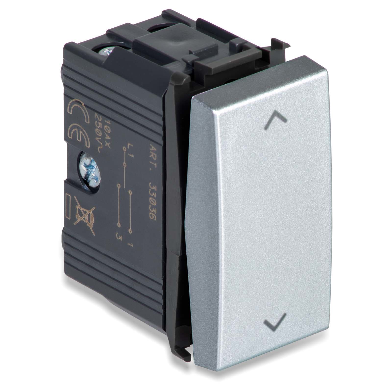 MASTER - STEEL COMMUTATORE 1P 10AX (3 MORSETTI) 33036