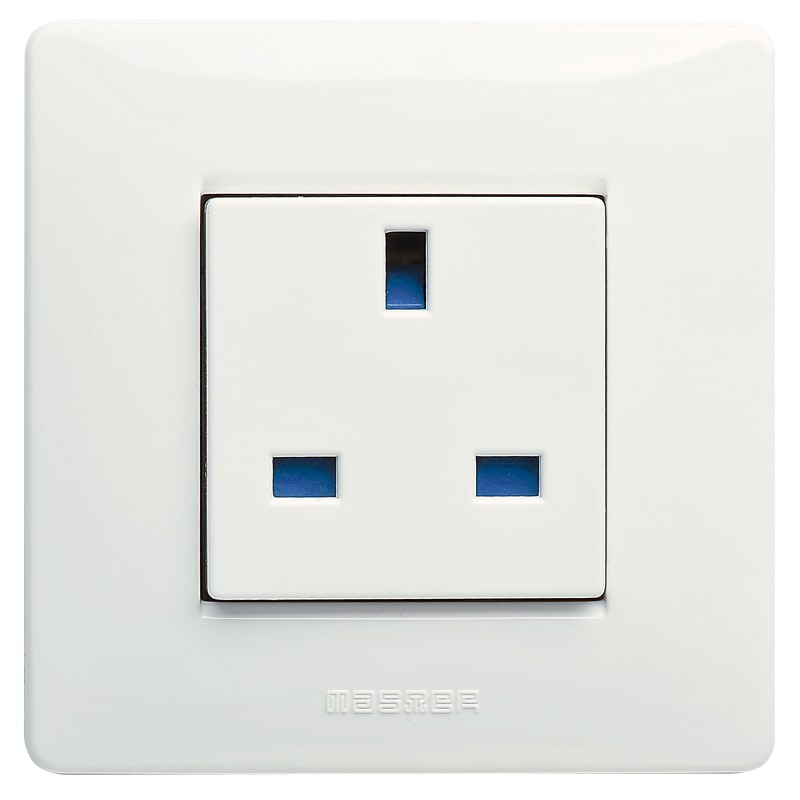 MASTER - PRESA 2P+T 13A ST.INGLESE BS21178