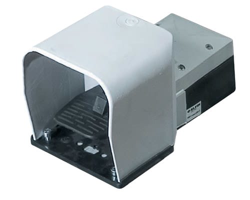 NEW ELFIN - PEDALIERA PROT.LEVA TPLAST.NO+NC