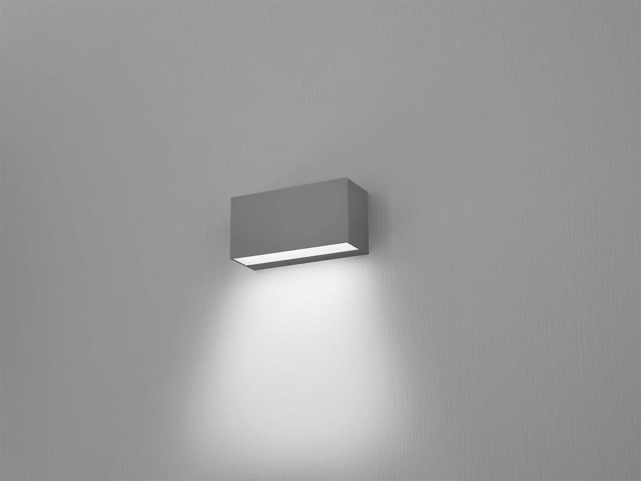 NOBILE ITALIA - APPLIQUE MONOEM. 15W 3K 85 IP65 230V GR BA20/1A/3K/G