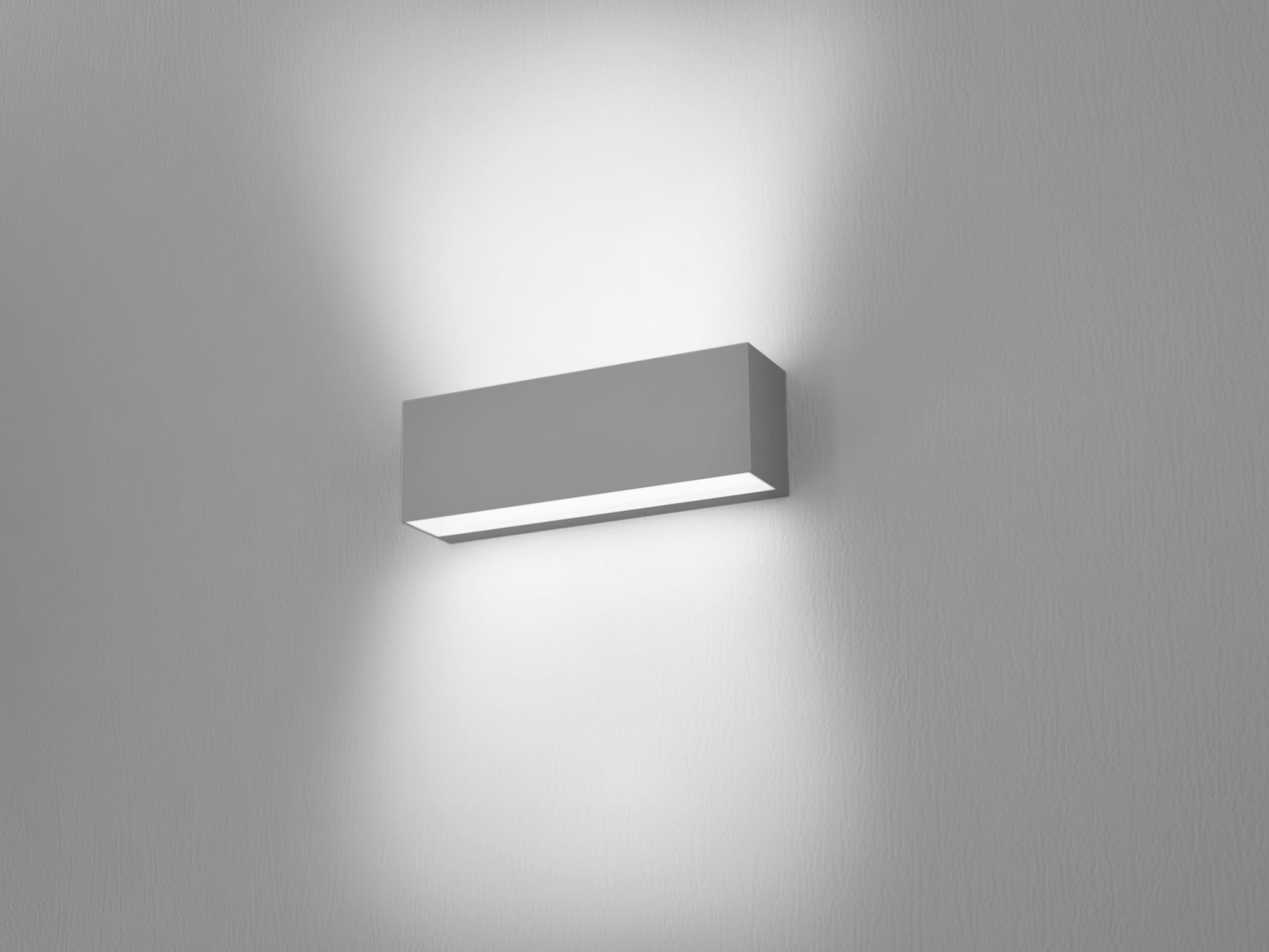 NOBILE ITALIA - APPLIQUE BIEM. 2X25W 3K 80/60 IP65 230V BA30/2A/3K/G