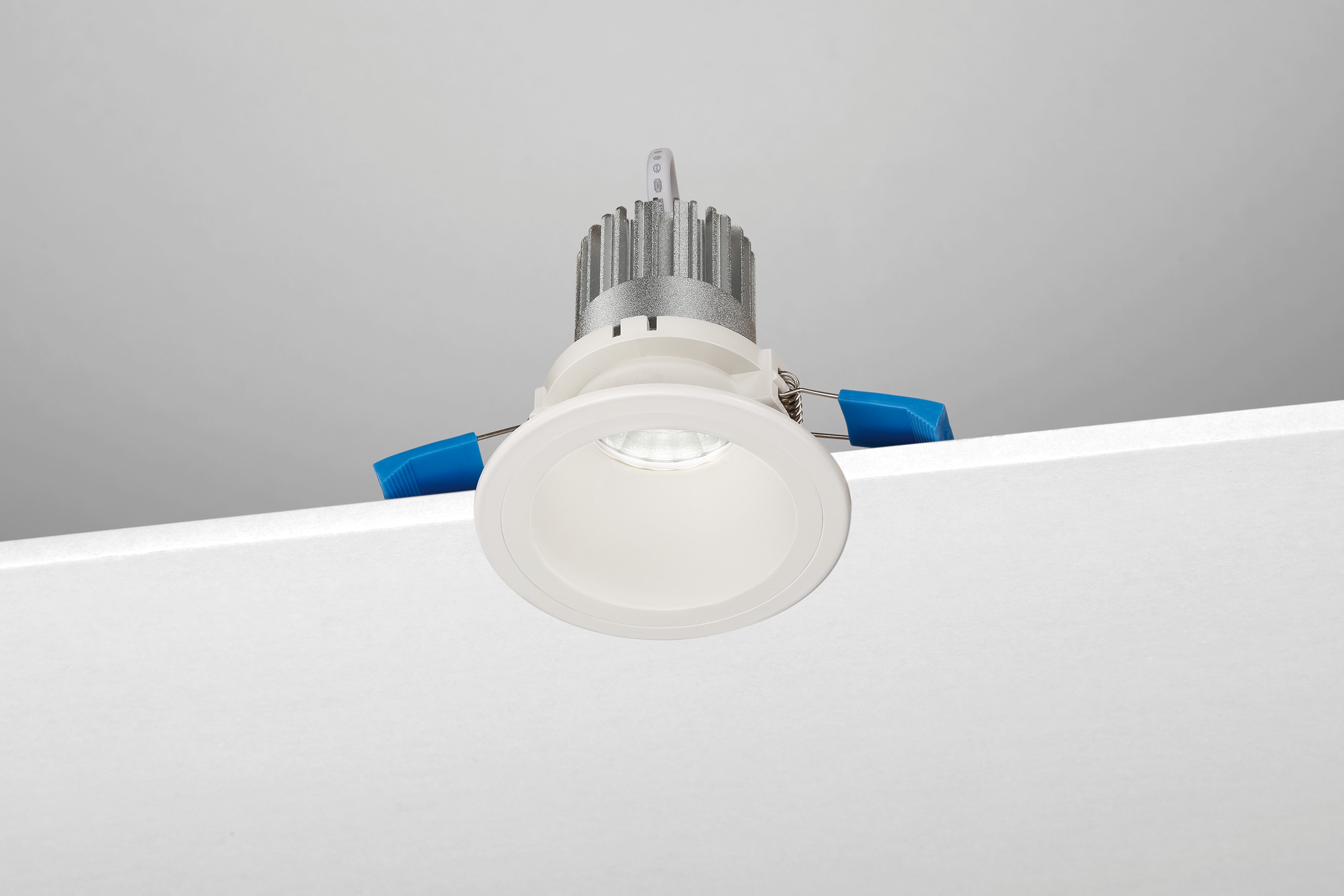NOBILE ITALIA - INC. FISSO TONDO 8,5W 2,7K IP20 BI