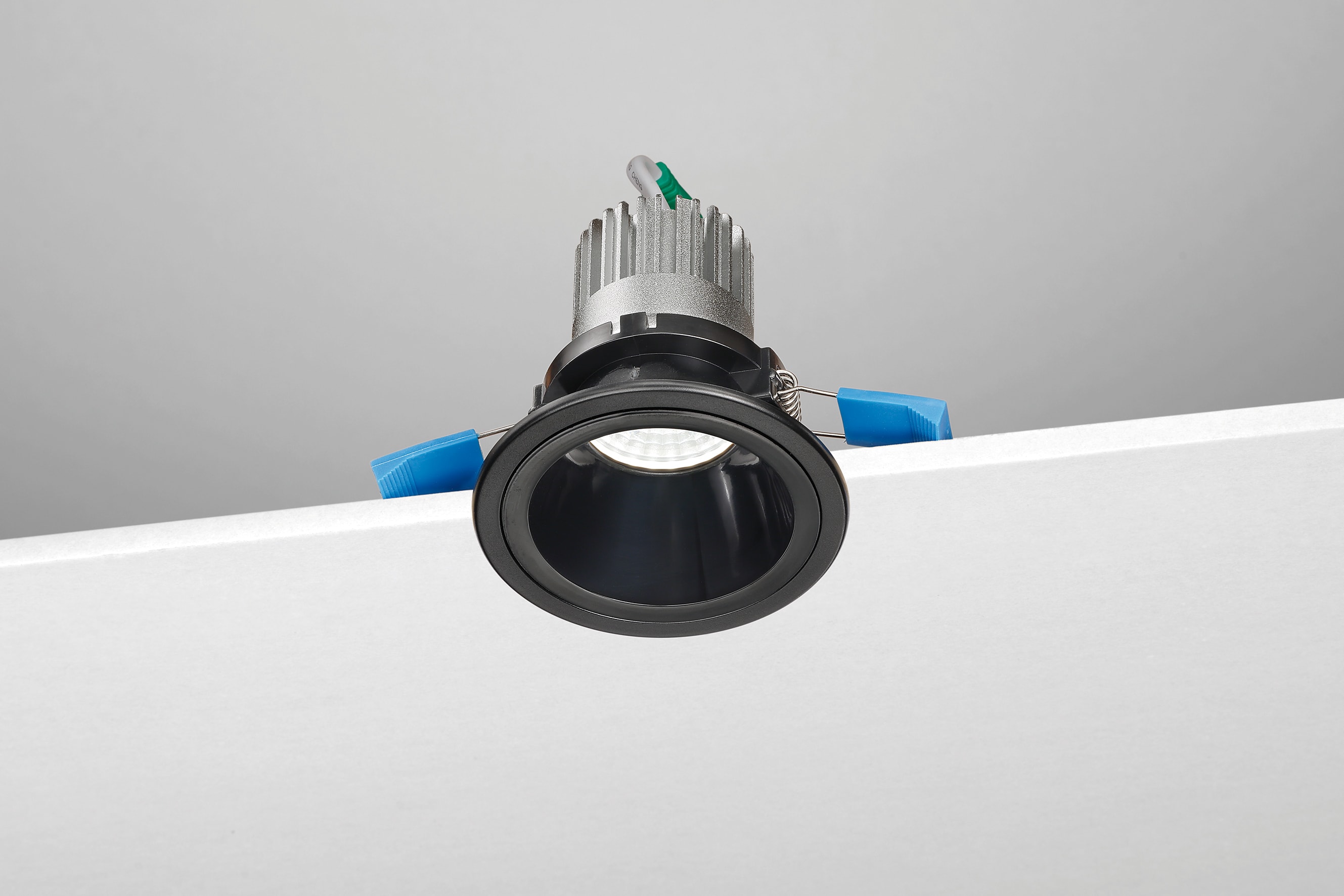 NOBILE ITALIA - INC. FISSO TONDO 8,5W 2,7K IP20 NE