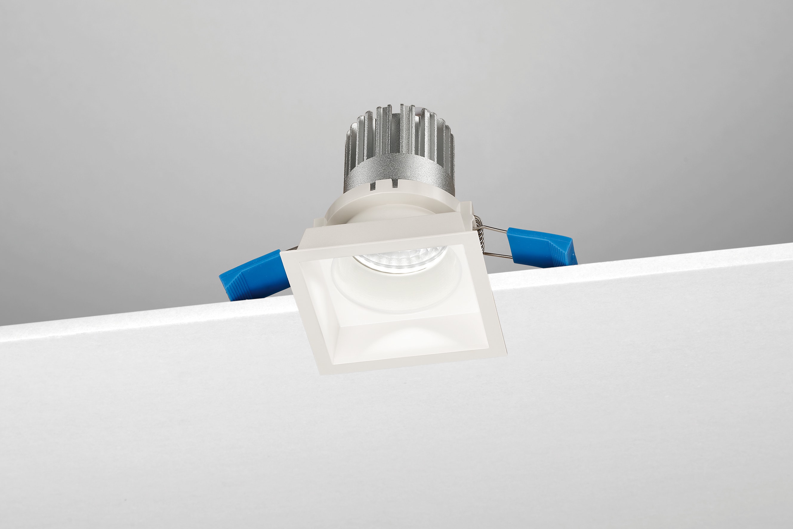 NOBILE ITALIA - INC. FISSO QUAD. 8,5W 3K BI D1S/40/3K/W