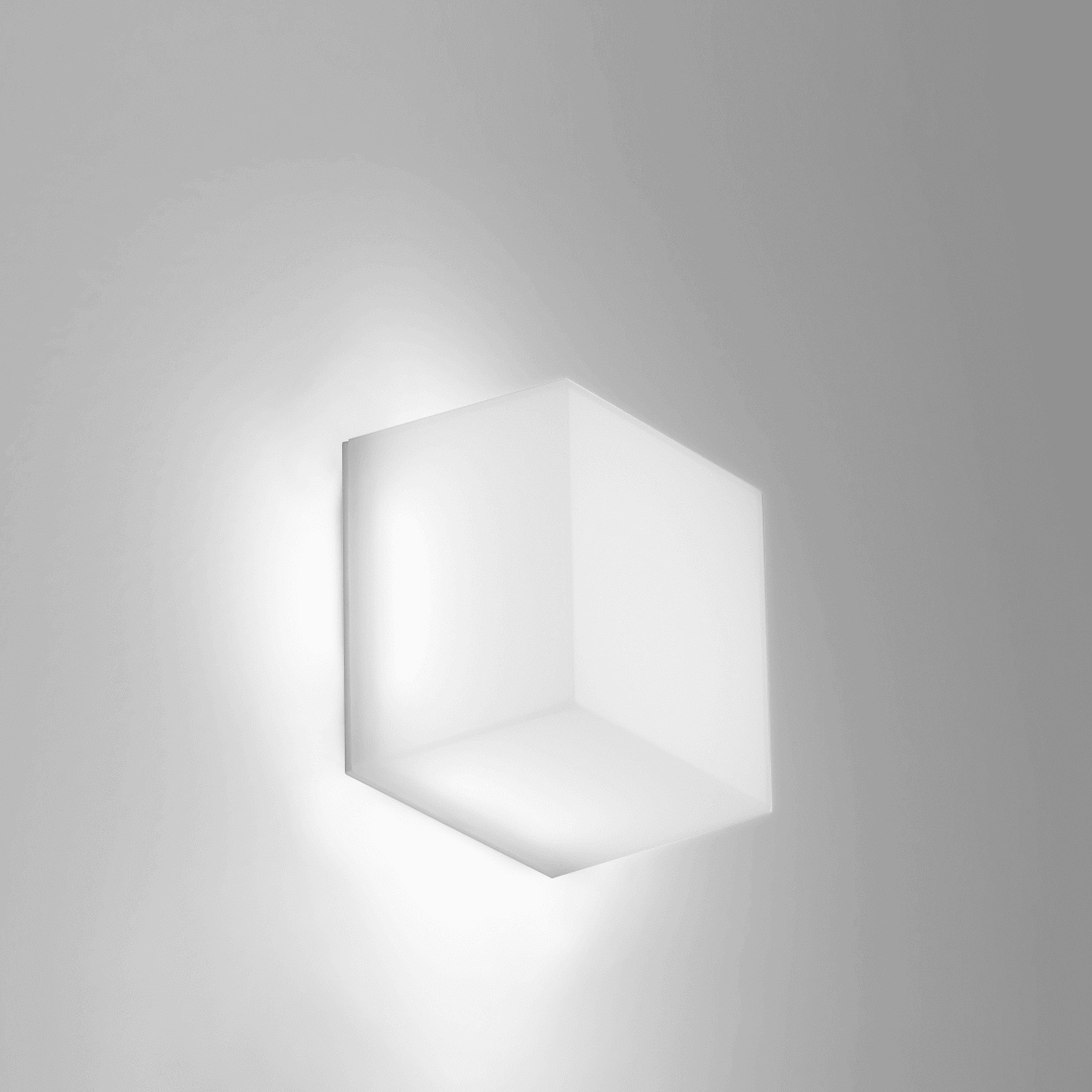 NOBILE ITALIA - APPLIQUE 5W 3K IP65 220-240V OP