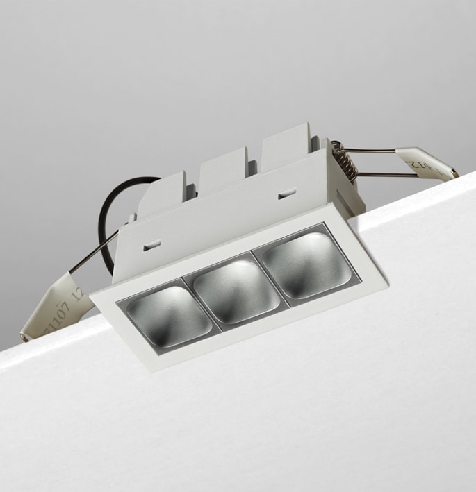 NOBILE ITALIA - INC. C/BI 7W L40 4K OP ON-OFF