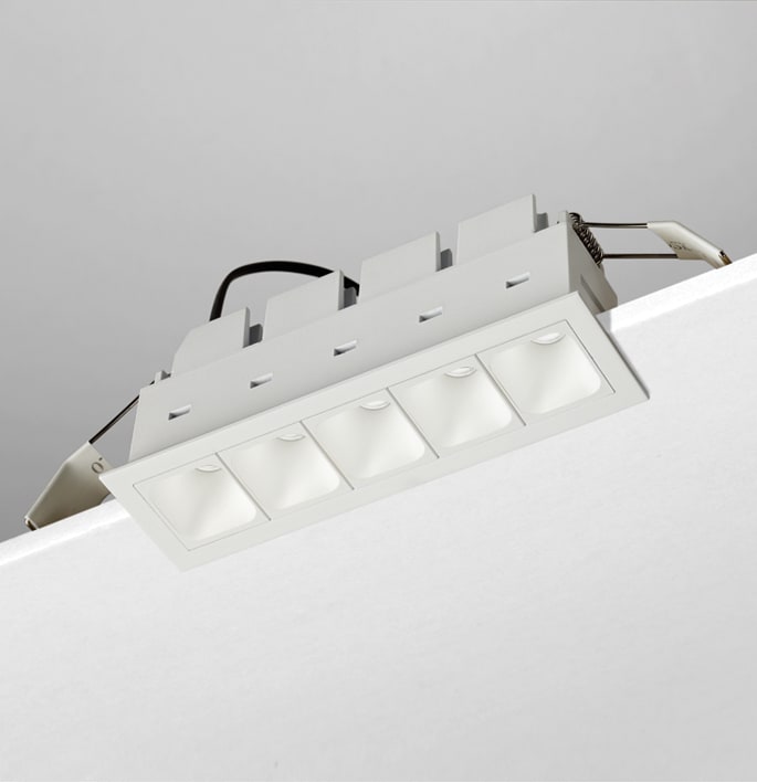 NOBILE ITALIA - INC. C/BI 11W L40 3K BI ON-OFF IT
