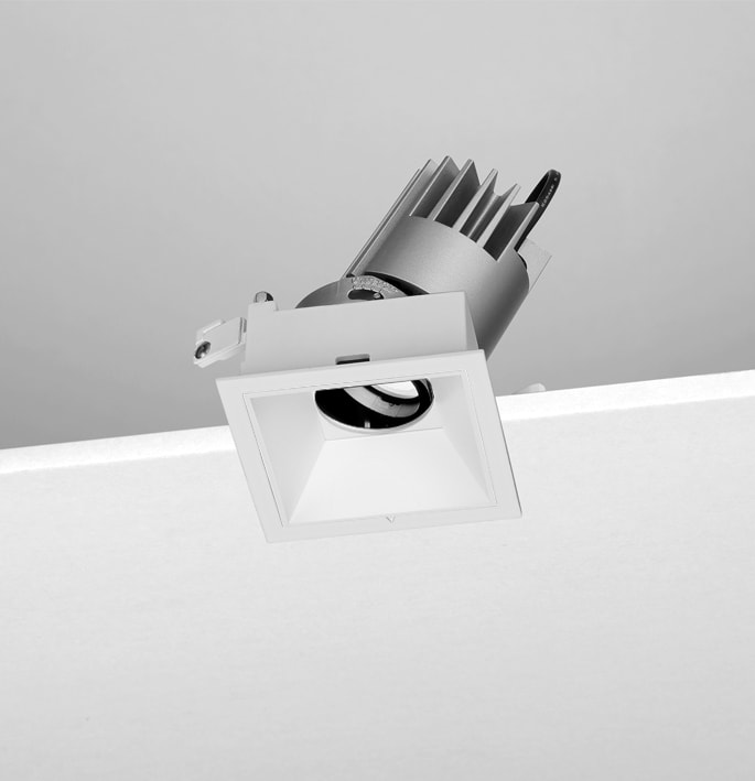 NOBILE ITALIA - INC.ORIEN.QUAD./C L68 7,5W 2,7K BI DALI