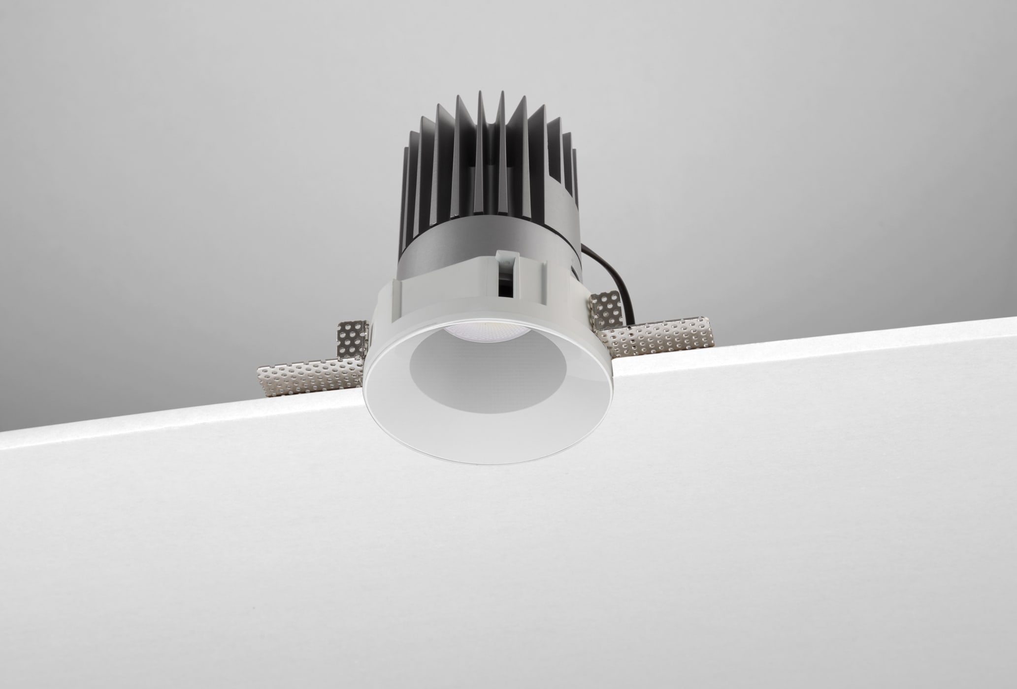 NOBILE ITALIA - INC. FISSO TONDO/T D125 18W 3K BI ON-OFF