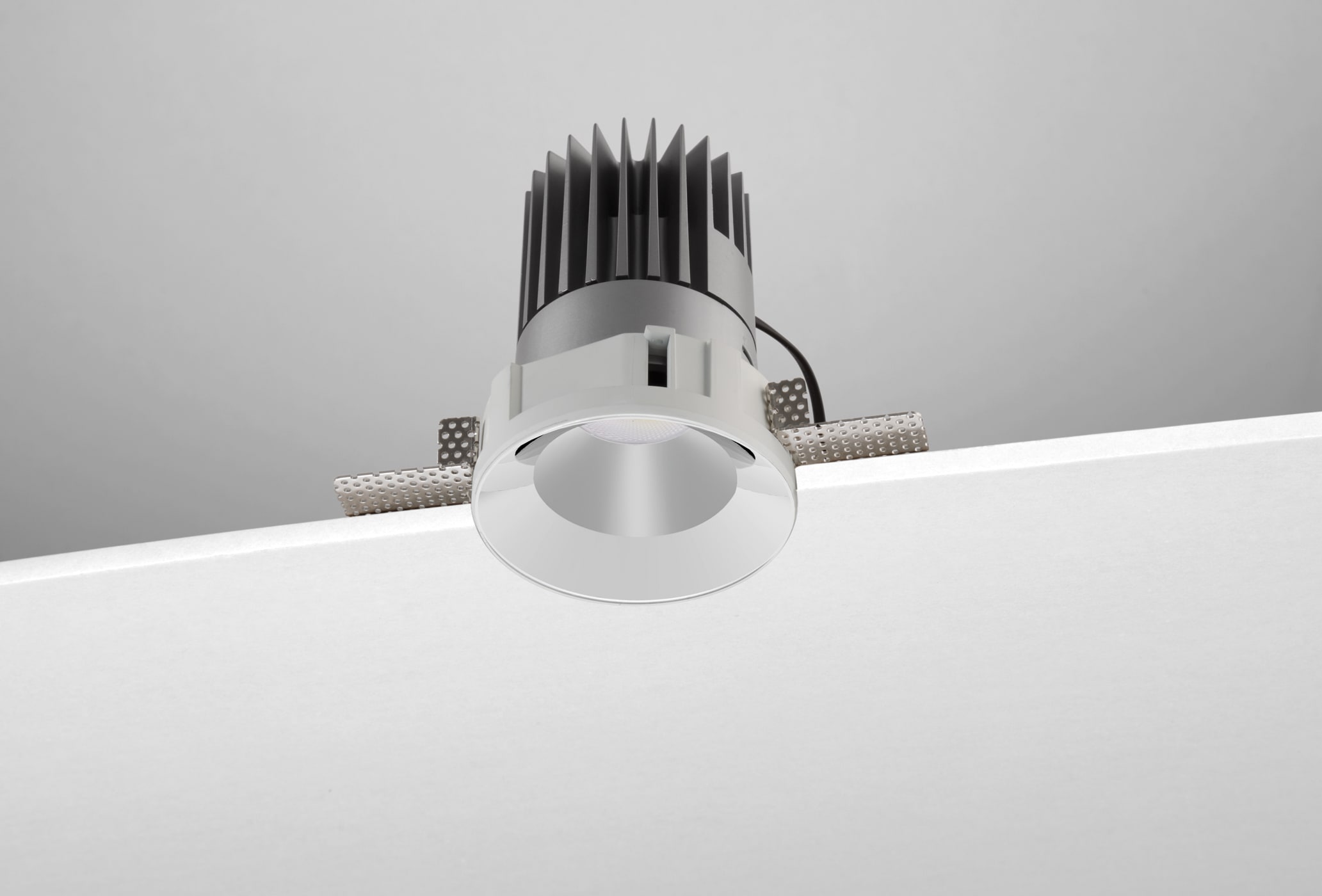 NOBILE ITALIA - INC. FISSO TONDO/T D125 18W 4K CR ON-OFF