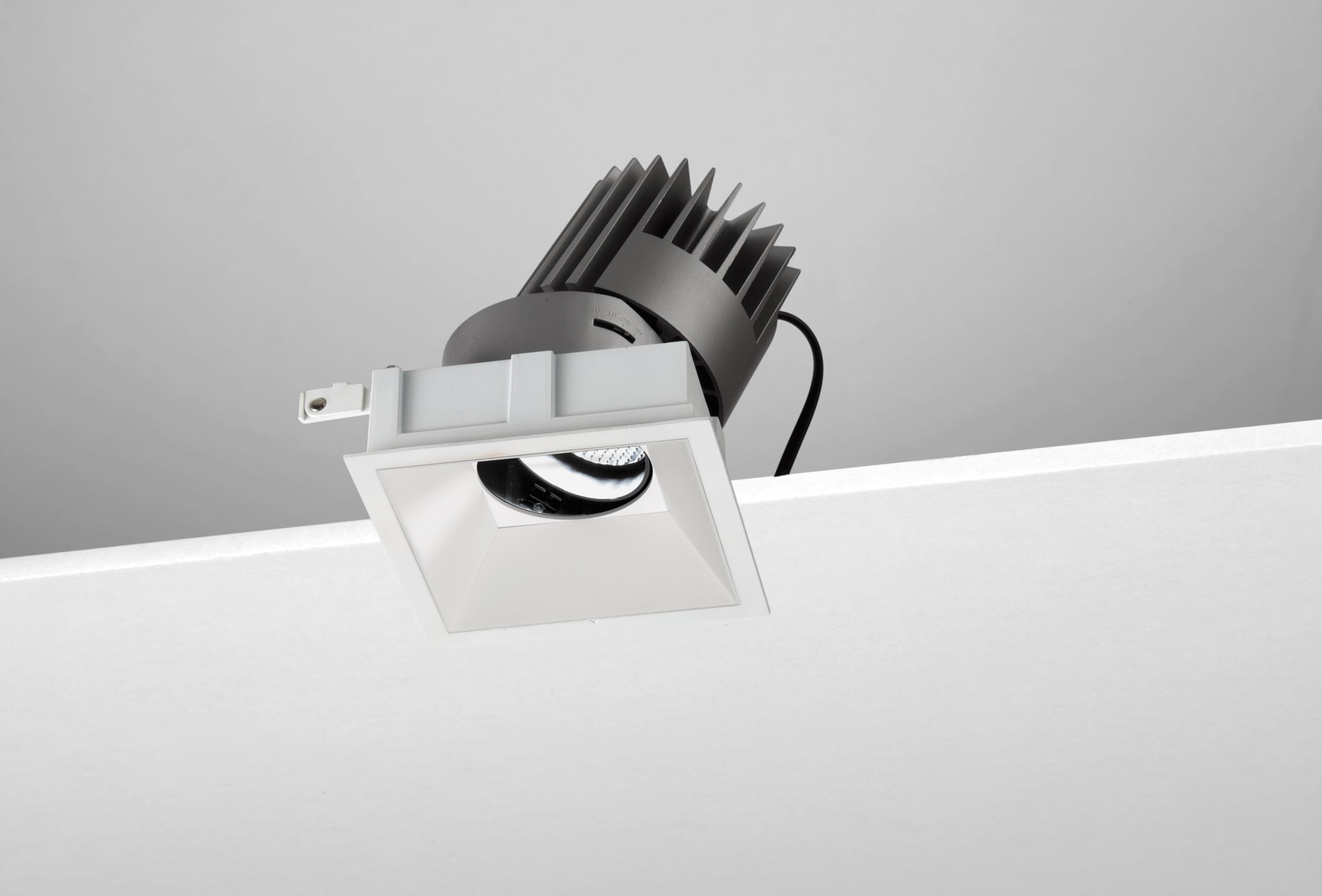 NOBILE ITALIA - INC.ORIEN. QUAD./C L125 25W 3K BI DALI I