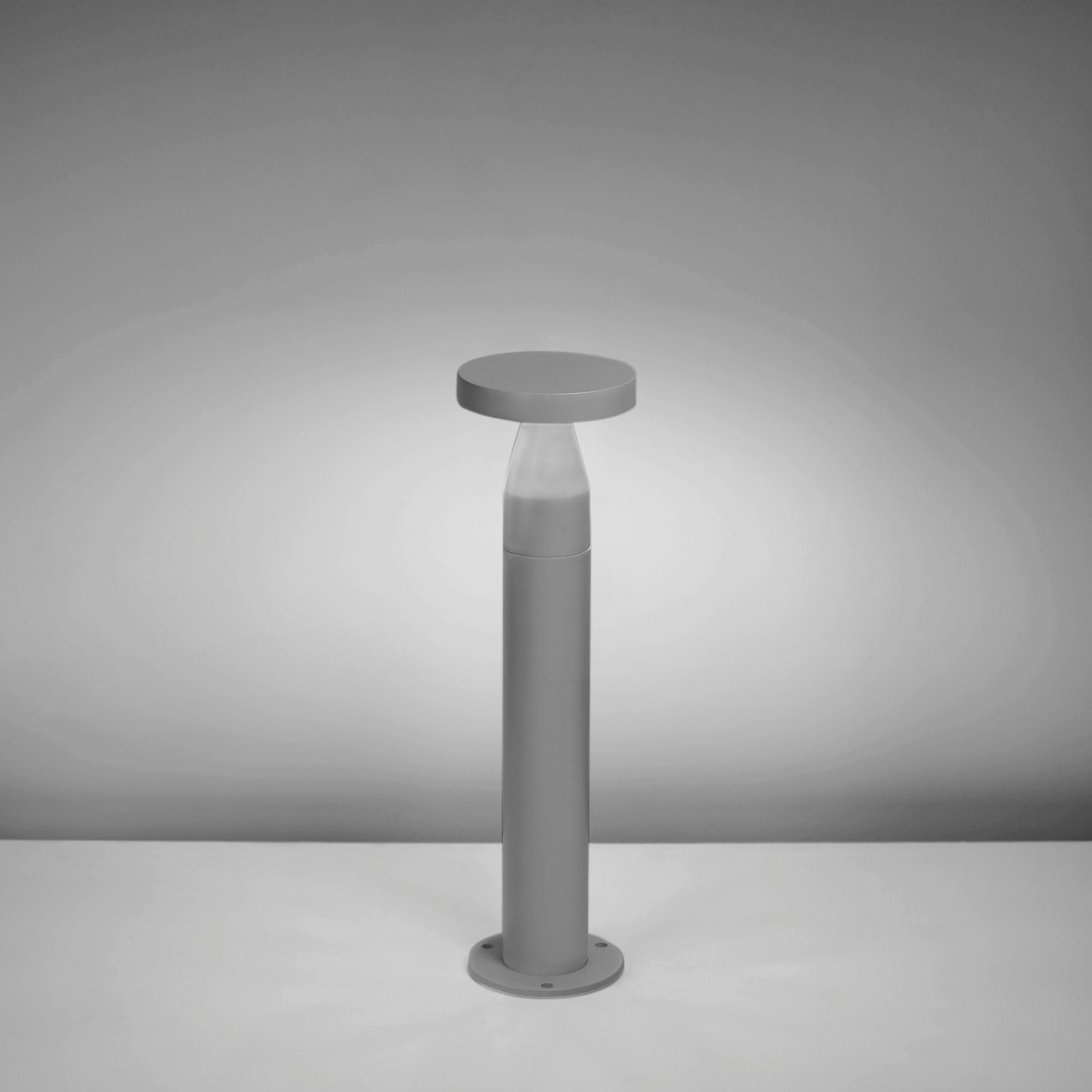 NOBILE ITALIA - BOLLARD H30 8,2W 4K 105 IP65 230V GR